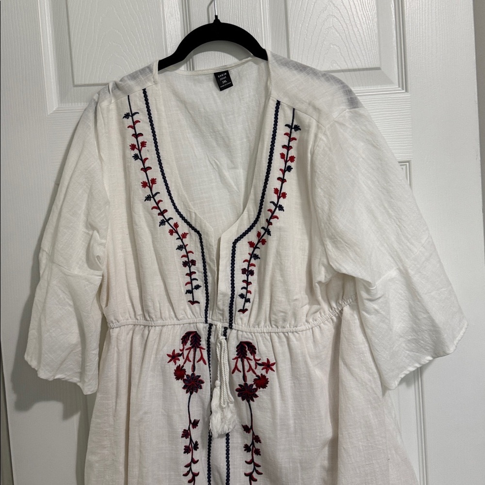 SHEIN White Tunic with Red and Black Embroidery - Picture 3 of 3